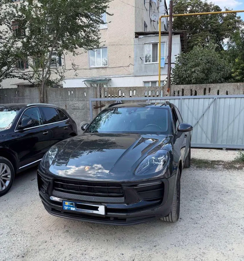Porsche Macan 2.0 al lui Dmitrii după reparație
