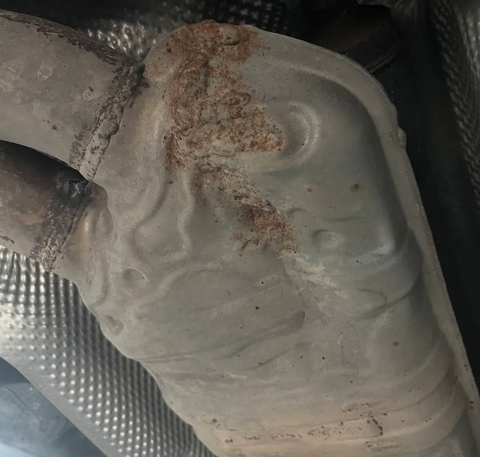Automobilul clientului Tom Cruise în timpul verificării tehnice · 2